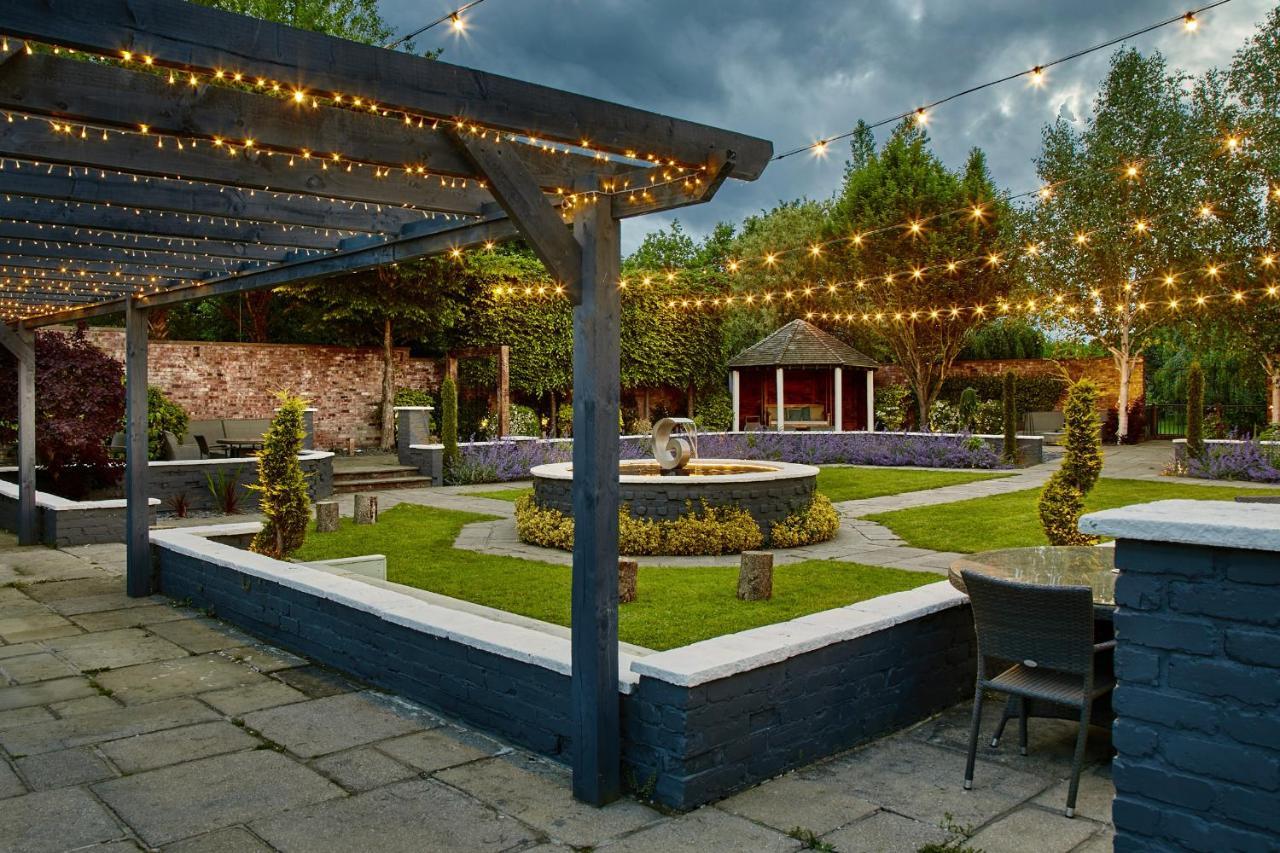 Lion Quays Resort Chirk Eksteriør billede