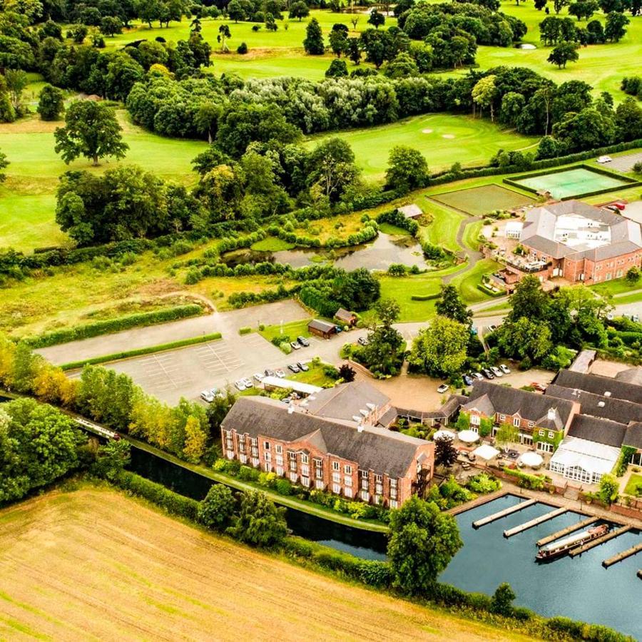 Lion Quays Resort Chirk Eksteriør billede